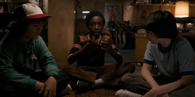 Stranger_Things_S01E04_mp41049.jpg