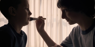 Stranger_Things_S01E04_mp41070.jpg