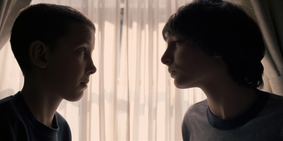 Stranger_Things_S01E04_mp41084.jpg