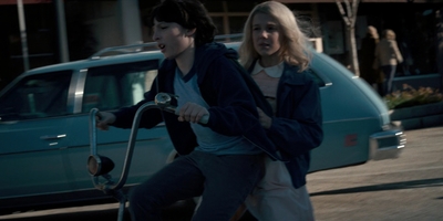 Stranger_Things_S01E04_mp41404.jpg