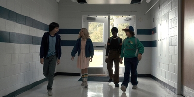 Stranger_Things_S01E04_mp41412.jpg