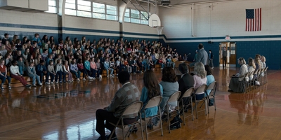 Stranger_Things_S01E04_mp41501.jpg