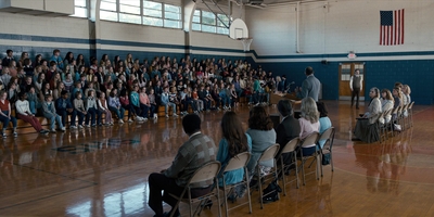 Stranger_Things_S01E04_mp41504.jpg