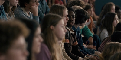 Stranger_Things_S01E04_mp41773.jpg