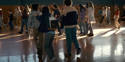 Stranger_Things_S01E04_mp41842.jpg
