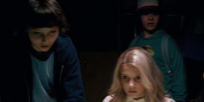 Stranger_Things_S01E04_mp42241.jpg