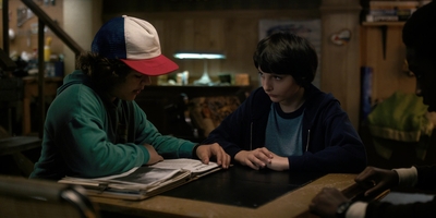 Stranger_Things_S01E05_mp43272.jpg