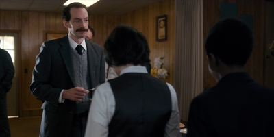 Stranger_Things_S01E05_mp43941.jpg