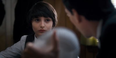 Stranger_Things_S01E05_mp44000.jpg