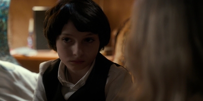 Stranger_Things_S01E05_mp44228.jpg