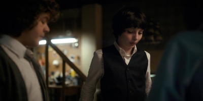 Stranger_Things_S01E05_mp44277.jpg