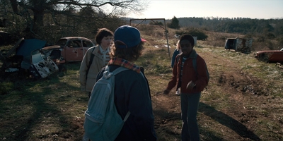 Stranger_Things_S01E05_mp45120.jpg