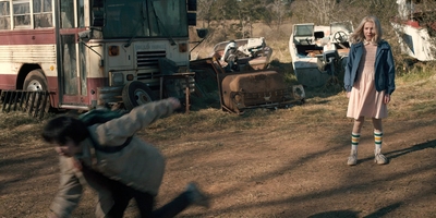 Stranger_Things_S01E05_mp45338.jpg