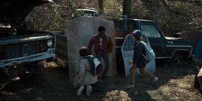 Stranger_Things_S01E05_mp45476.jpg