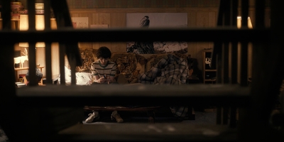 Stranger_Things_S01E06_mp46334.jpg