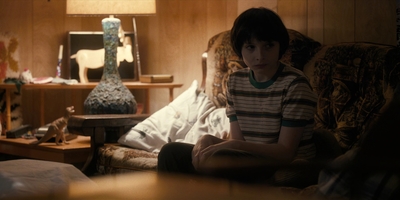 Stranger_Things_S01E06_mp46337.jpg