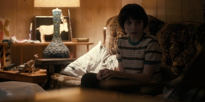 Stranger_Things_S01E06_mp46338.jpg