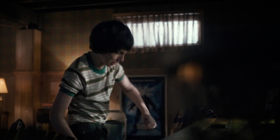 Stranger_Things_S01E06_mp46358.jpg
