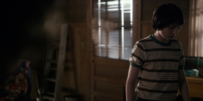Stranger_Things_S01E06_mp46643.jpg