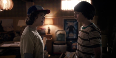 Stranger_Things_S01E06_mp46656.jpg