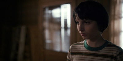 Stranger_Things_S01E06_mp46679.jpg