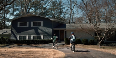 Stranger_Things_S01E06_mp46814.jpg