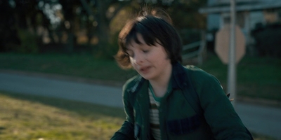 Stranger_Things_S01E06_mp47270.jpg