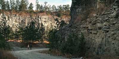 Stranger_Things_S01E06_mp48068.jpg