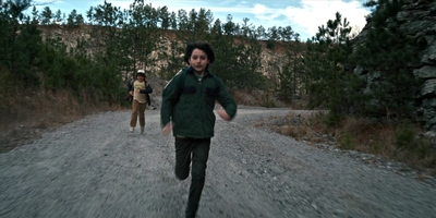Stranger_Things_S01E06_mp48074.jpg