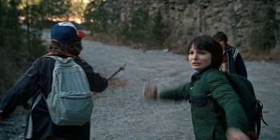 Stranger_Things_S01E06_mp48089.jpg