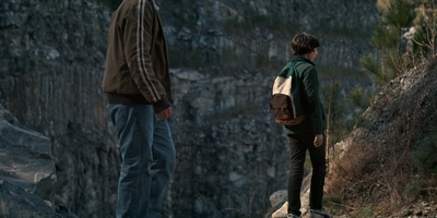 Stranger_Things_S01E06_mp48150.jpg