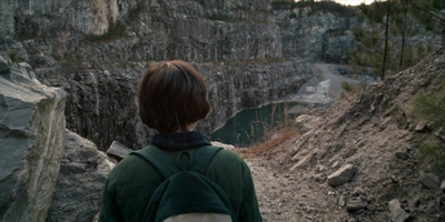 Stranger_Things_S01E06_mp48157.jpg