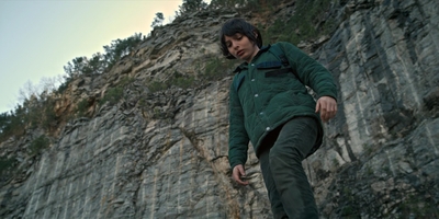Stranger_Things_S01E06_mp48166.jpg