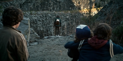 Stranger_Things_S01E06_mp48178.jpg