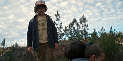 Stranger_Things_S01E06_mp48374.jpg