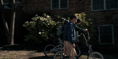 Stranger_Things_S01E06_mp48441.jpg