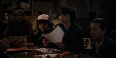 Stranger_Things_S01E07_mp41328.jpg