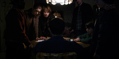 Stranger_Things_S01E07_mp41382.jpg