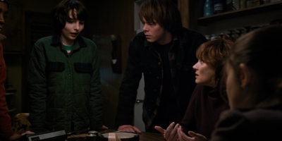 Stranger_Things_S01E07_mp41462.jpg
