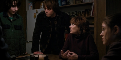 Stranger_Things_S01E07_mp41464.jpg