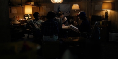 Stranger_Things_S01E08_mp45007.jpg