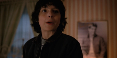 Stranger_Things_S02E01_mp40307.jpg