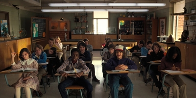 Stranger_Things_S02E01_mp40874.jpg