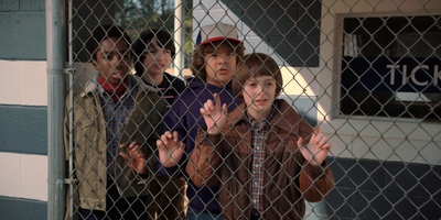Stranger_Things_S02E01_mp41206.jpg