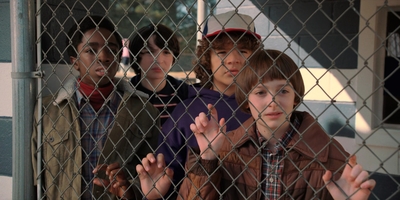 Stranger_Things_S02E01_mp41208.jpg