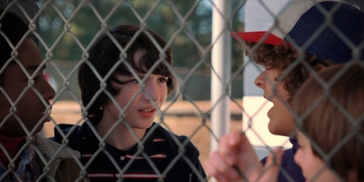 Stranger_Things_S02E01_mp41230.jpg
