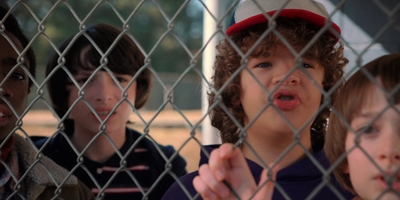 Stranger_Things_S02E01_mp41232.jpg