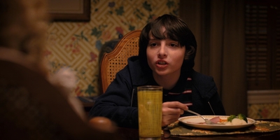 Stranger_Things_S02E01_mp41827.jpg