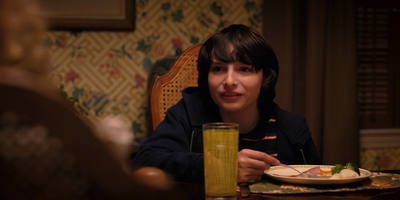 Stranger_Things_S02E01_mp41831.jpg