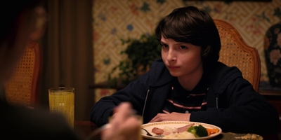 Stranger_Things_S02E01_mp41841.jpg